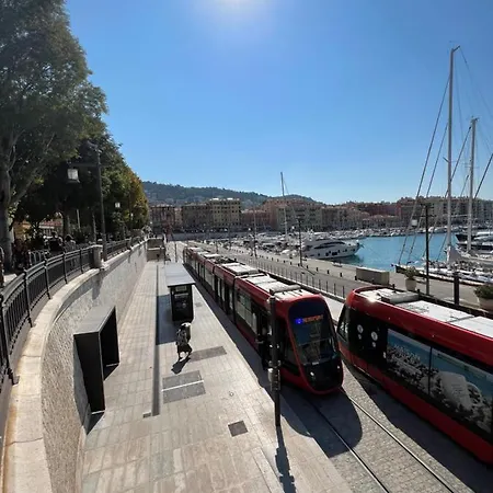 Luxury Decorated Studio, On Trendy Harbor Port Lympia, Close To Old Town, And Tramway Apartment *
